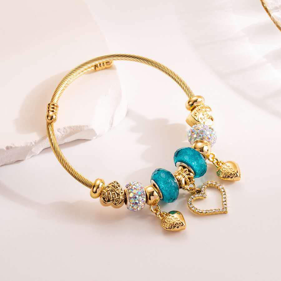Laryne Azure Trendy Bracelet